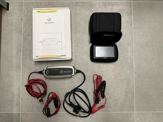 Mazda Tutti pezzi di ricambio auto: Mazda RX-8 - Spare parts & accessories – Usato da Crassier venduto da phildede 7