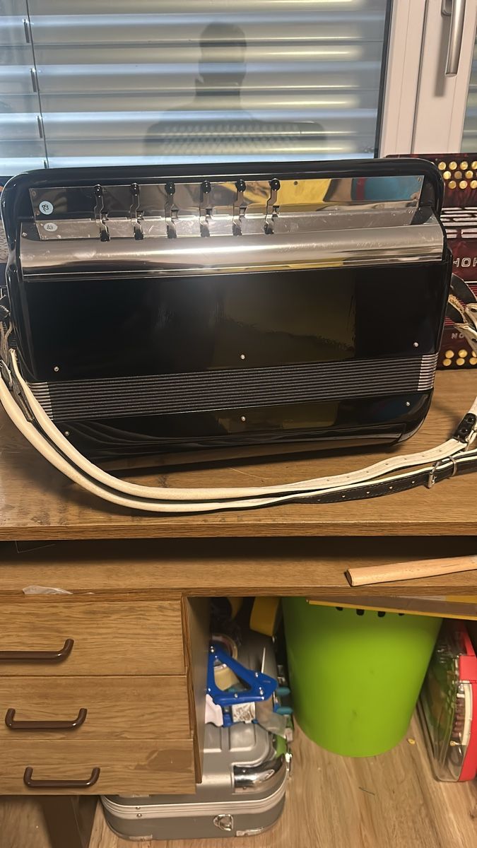 Strumenti musicali: Akkordeon Cavagnolo – Usato da Altendorf venduto da Ama123 2