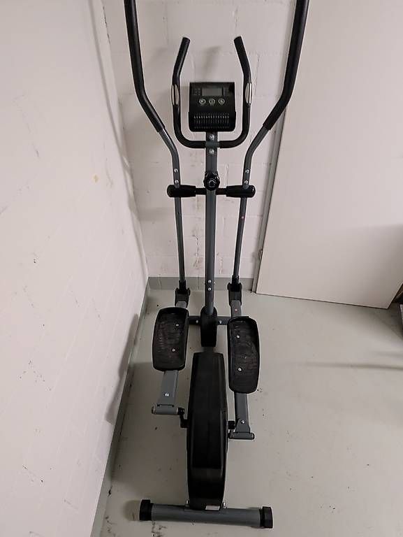 Tunturi Hometrainer: Tunturi C30 Crosstrainer – Usato da Bonau venduto da Patrick_L. 2