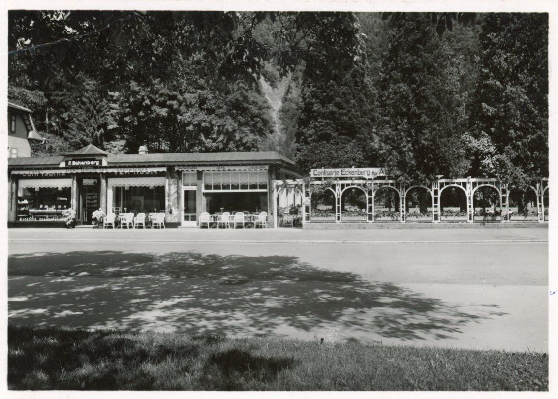 Cartes postales: Interlaken  BE   -   Confiserie ECKENBERG      um  1 9 4 5 – D'occasion à Brig par Valcards54
