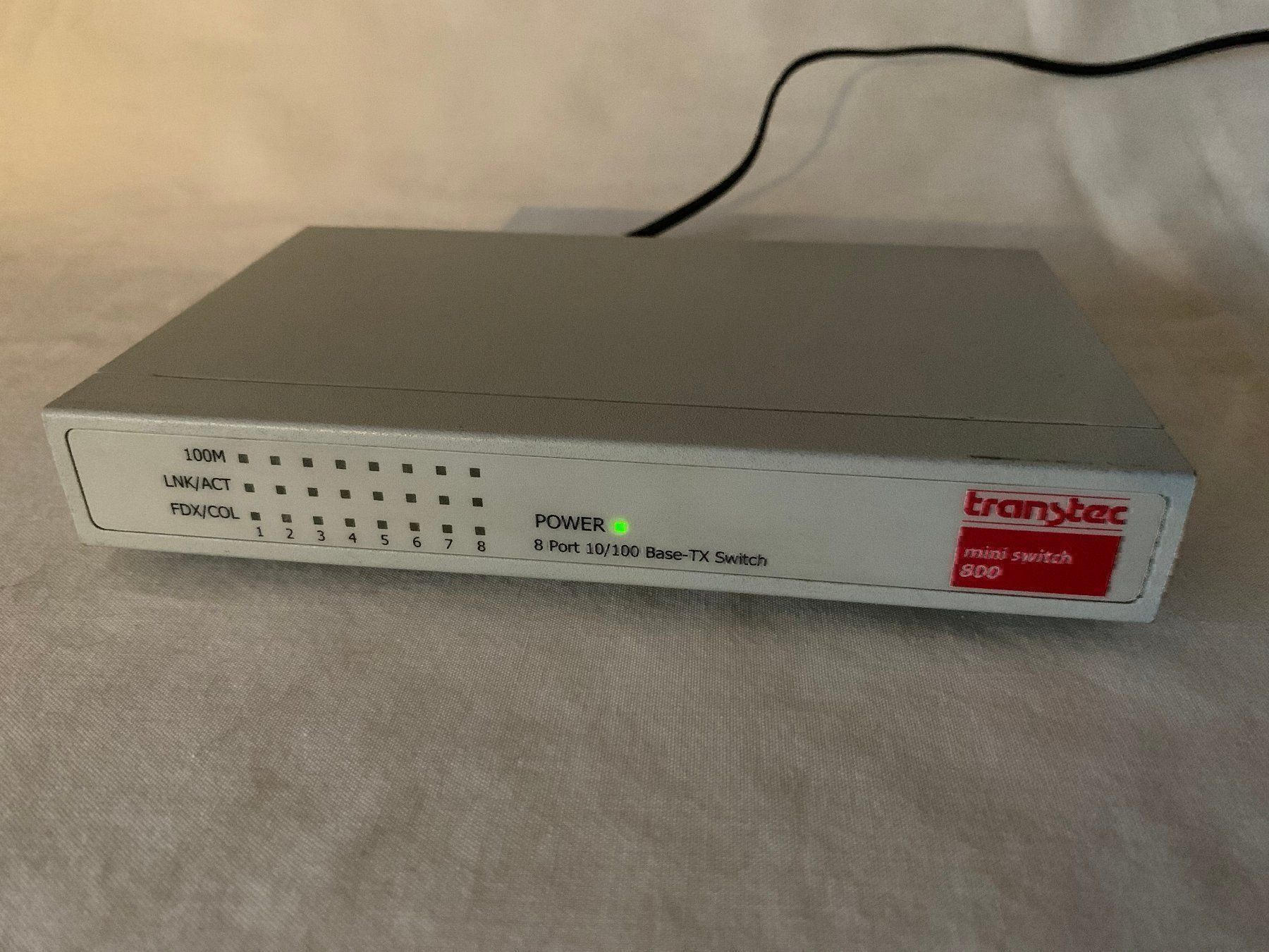 Hub & Switch: Transtec mini switch 800 / 8-Port 10/100 Base-TX-Switch – Usato da Langwiesen venduto da Restposten-24 2