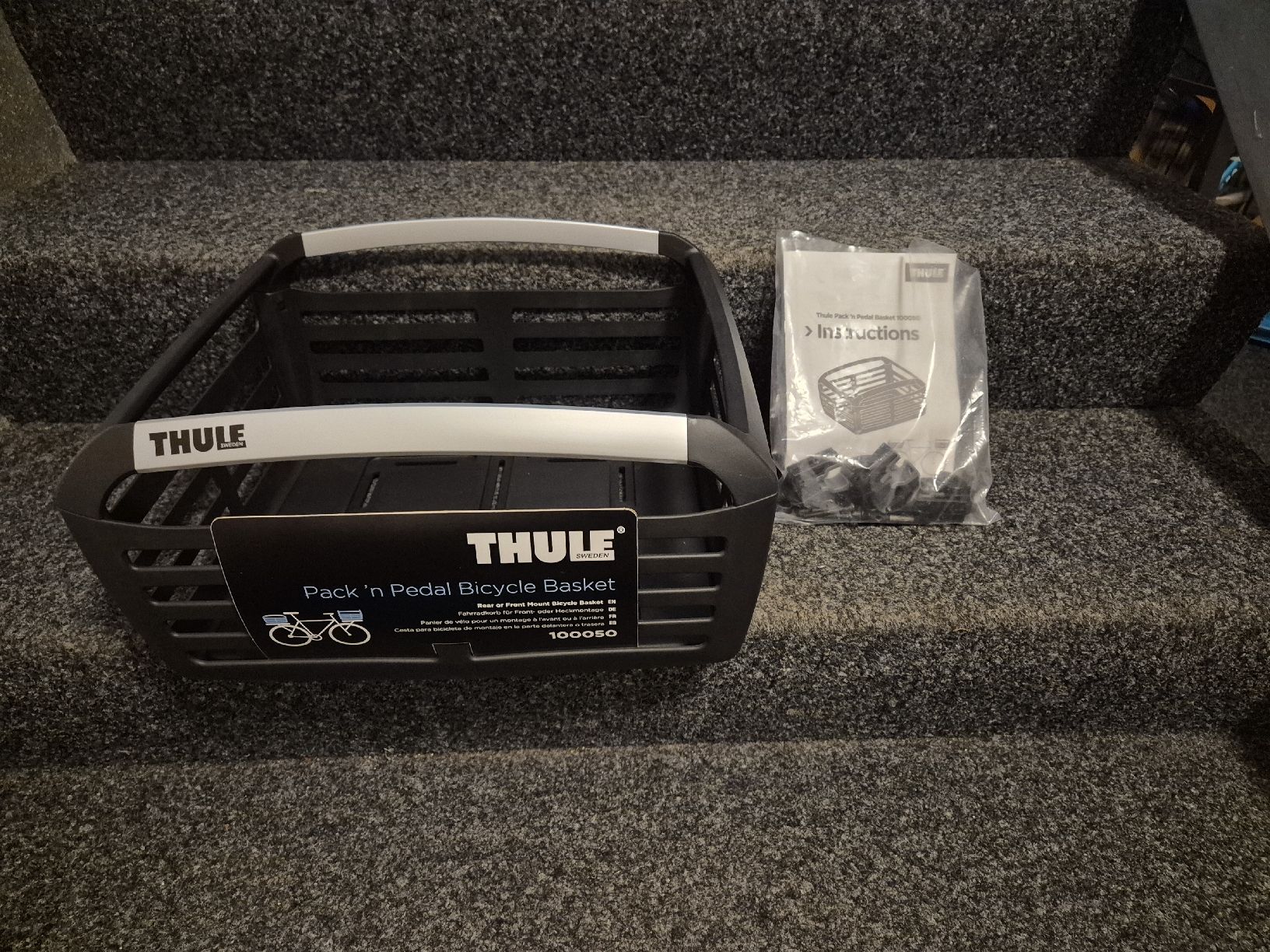 Thule Pezzi di ricambio: Thule Pack 'n Pedal Bicycle Basket – Nuovo e nell'imballaggio originale da Zürich venduto da mar_h988 1