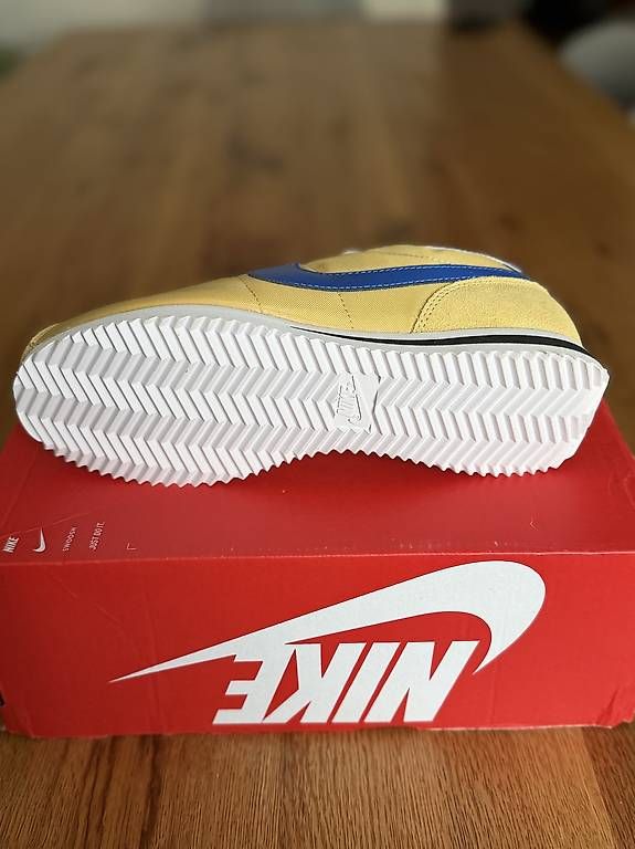 Herrenschuhe: Nike Cortez / Gelb / Sneaker / Neu – Gebraucht aus Uttwil von gol_85mj 4