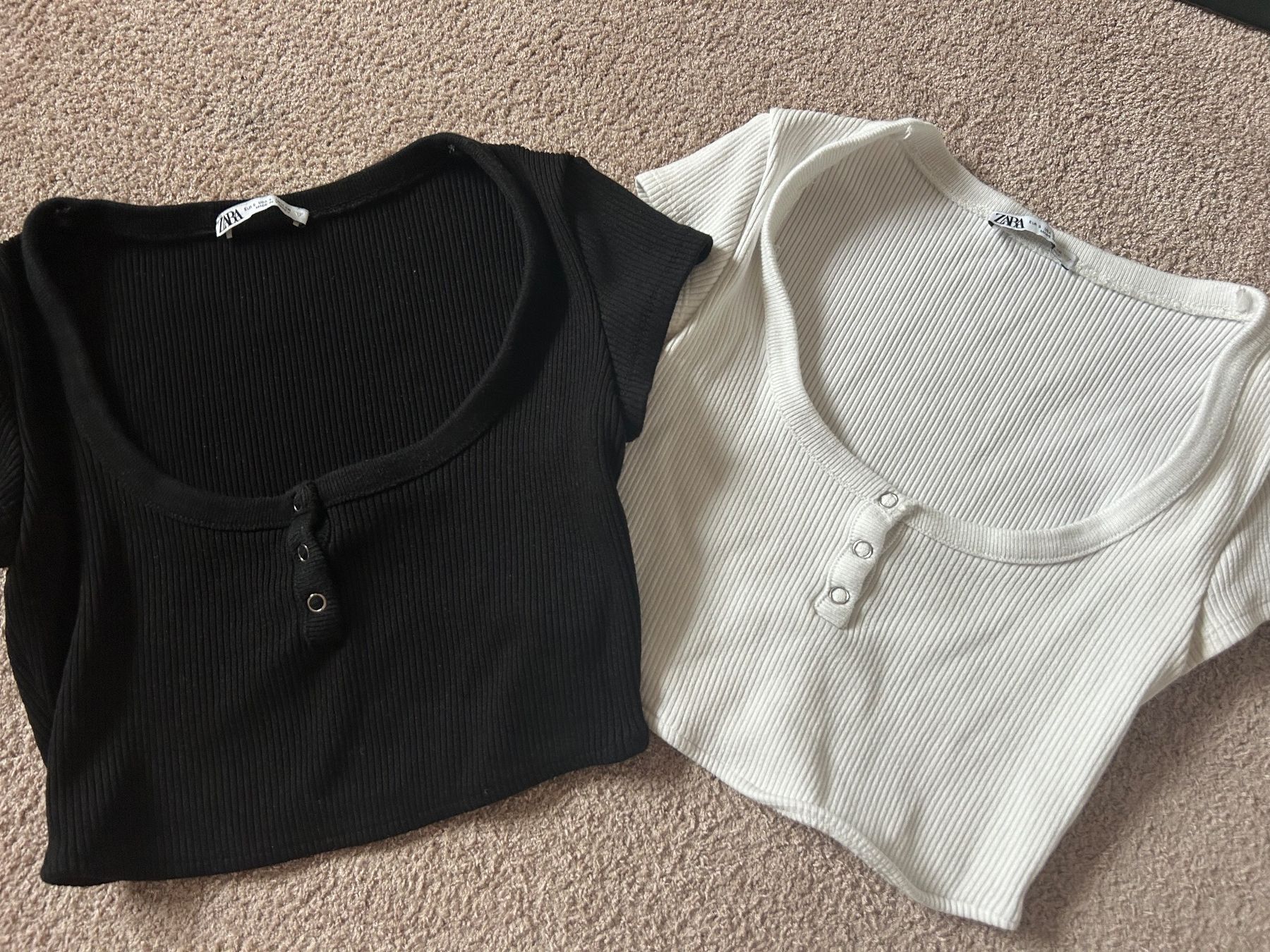 Zara Top: 2er Set Top – Usato da Frauenfeld venduto da hannamaria29