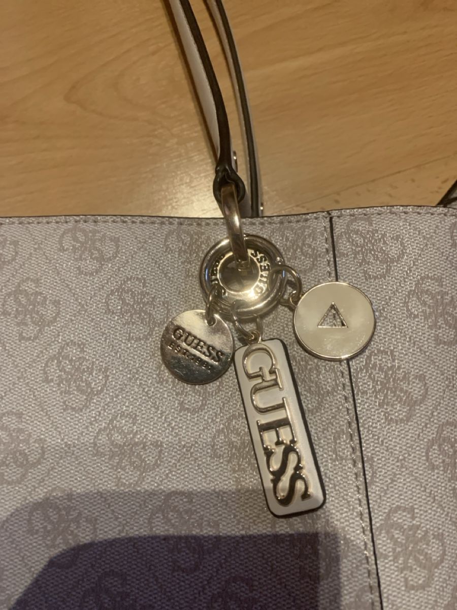 Guess Taschen für Damen: Guess Noelle 4G- Logo – Neu (gemäss Beschreibung) aus Benken SG von chiara2607 3