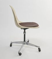 Eames Side Chair Office mit Räder Beige/Braun