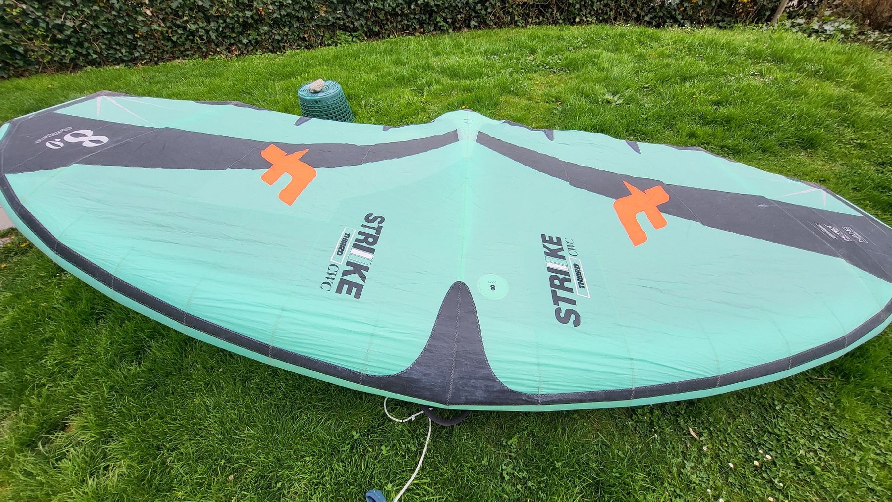 Surfen: Wingfoil Wing F-One CWC Strike, 8m2 – Gebraucht aus Hausen am Albis von red_k9my 1
