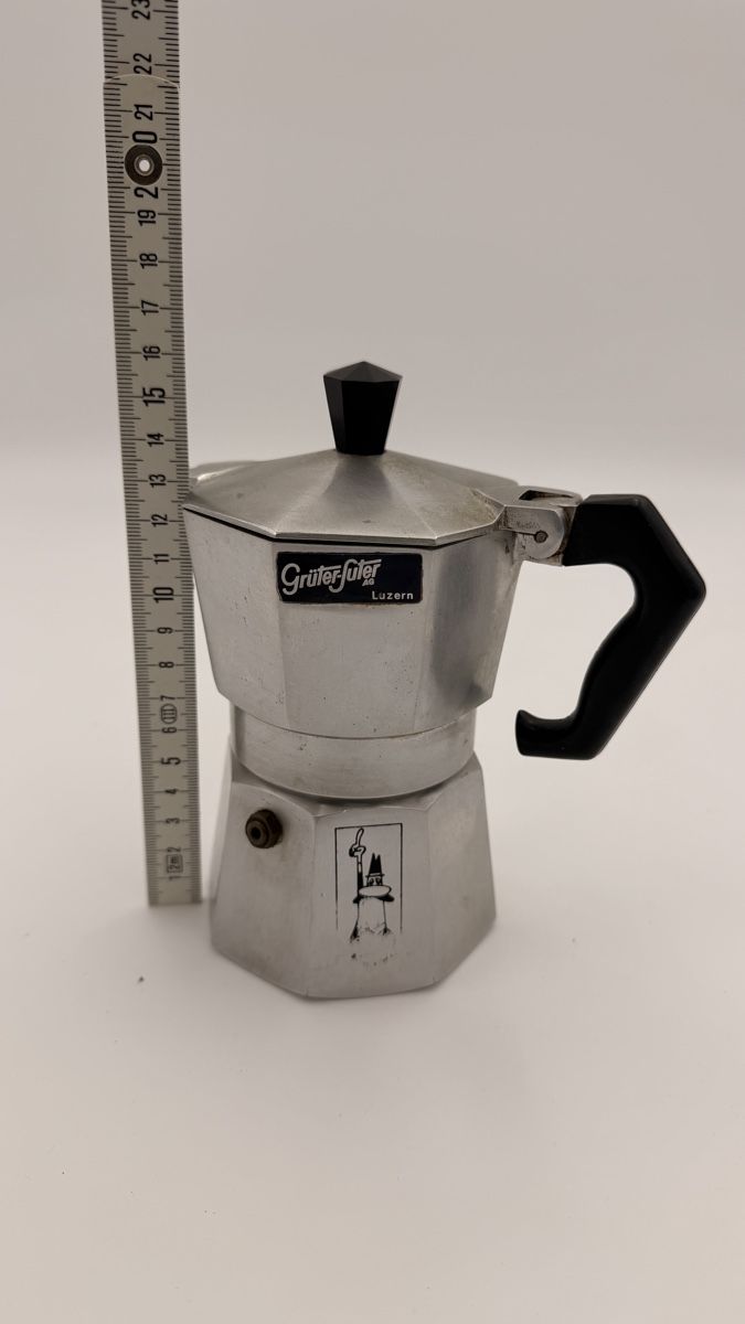 Bialetti Kaffeemaschinen & Espressomaschinen: Kaffeekocher Mokkakanne bialetti – Gebraucht aus Rotkreuz von perlengott