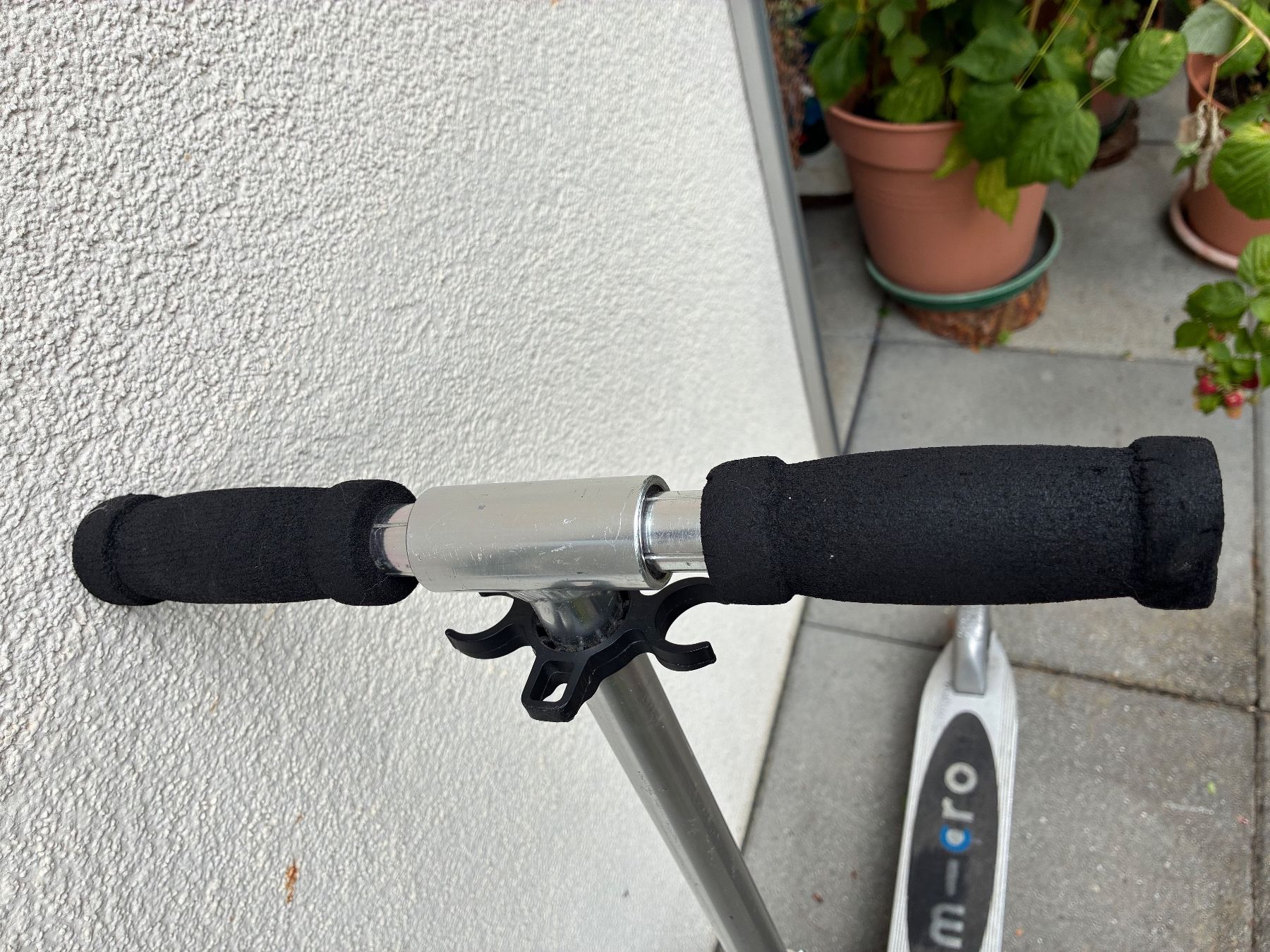 Micro Kickboard: Kickboxen Trottinett Micro – Gebraucht aus Luzern von Simona15 2