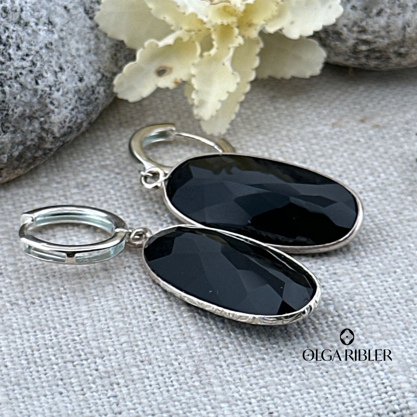 Olga Ribler Orecchini pendenti & Orecchini a lobo: Silberohrringe mit Onyx – Nuovo (secondo la descrizione) da Luzern venduto da MonikaS03 2