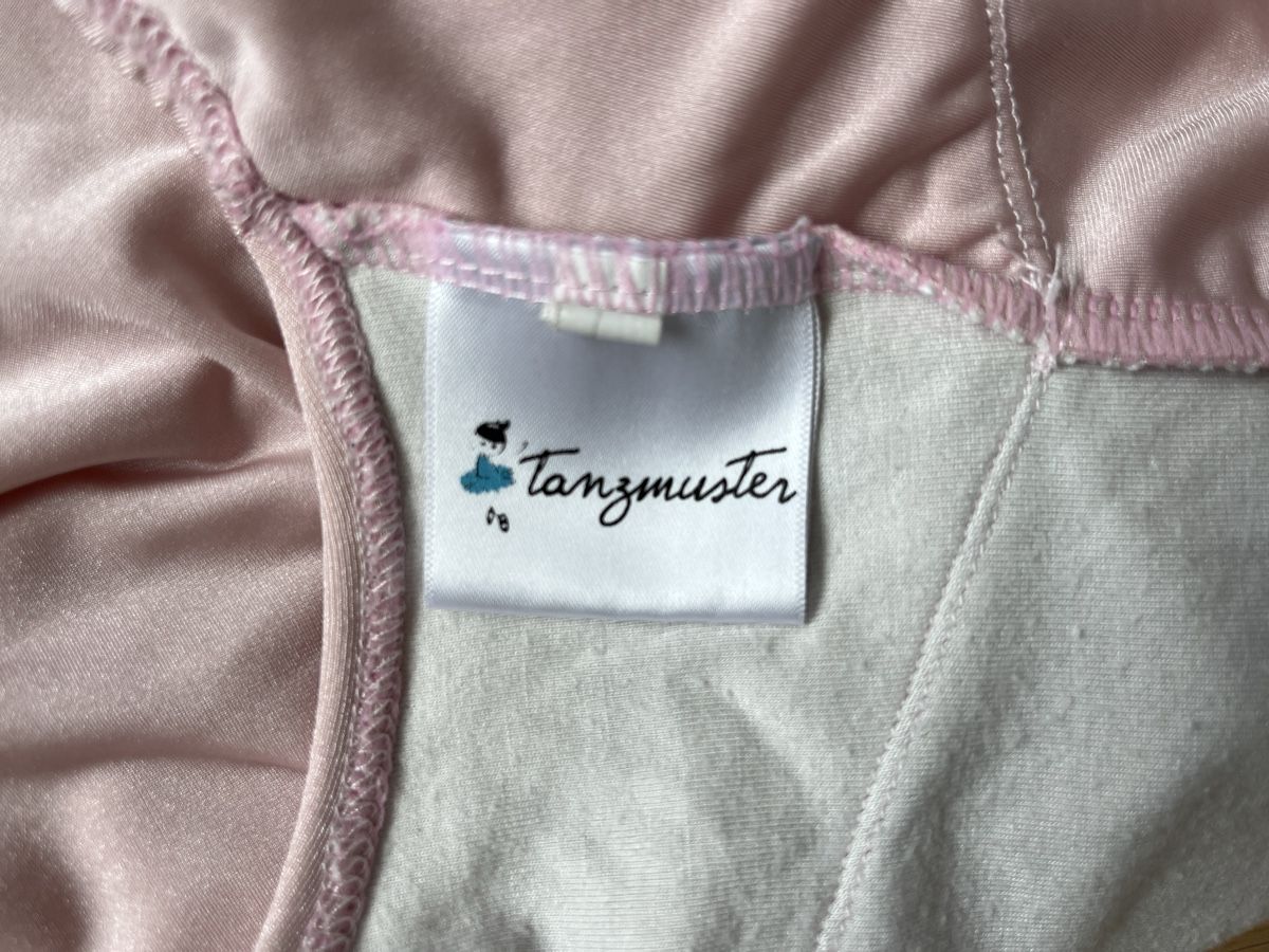 Scarpe, pantaloni & magliette da ginnastica: Justaucorps danse Tanzmuster – Usato da Worb venduto da Titine79 3