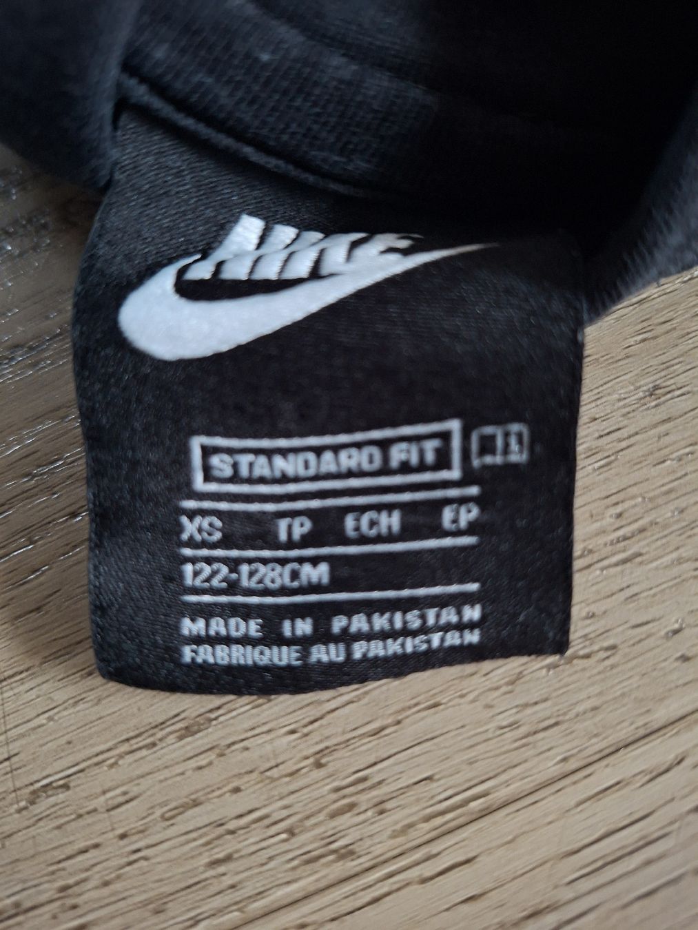 Kleiderpakete & -sets: lot de pull 5-6 ans  – Gebraucht aus Chavannes-de-Bogis von senator635 8