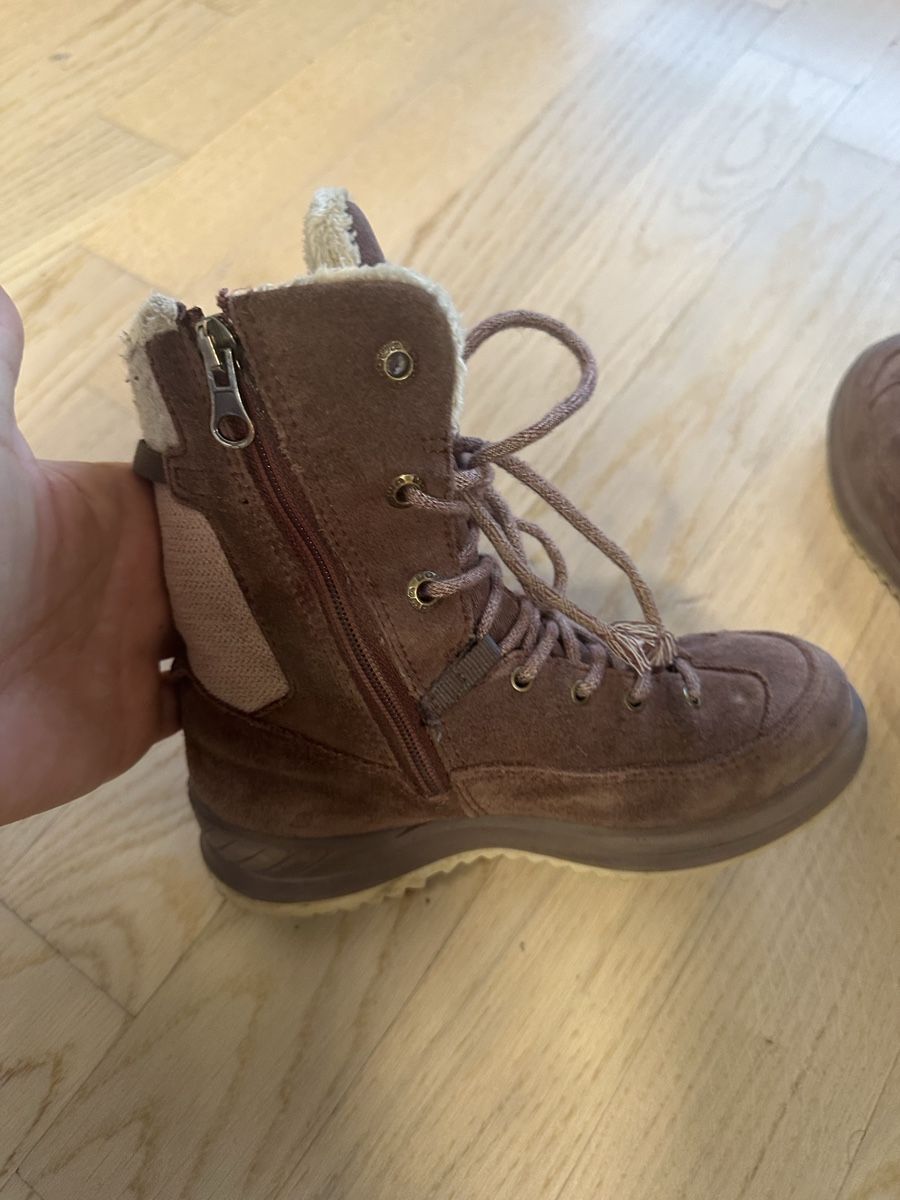 Lowa Scarpe per ragazze: LOWA Winterschuhe Mädchen Gr. 30 – Usato da Dübendorf venduto da nat_h9wg 8
