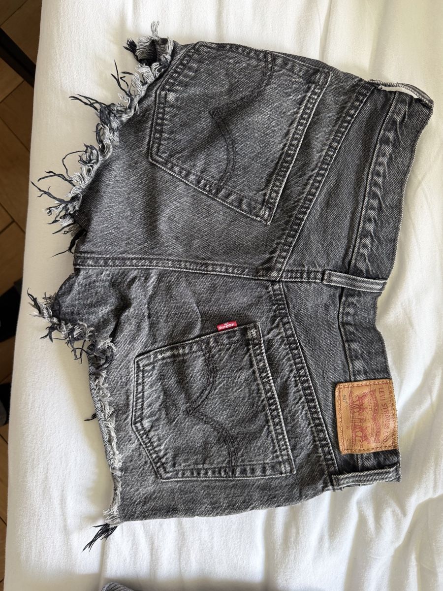 Levi's Jeans: Levi’s short – Usato da Zürich venduto da jad_mnb2 1