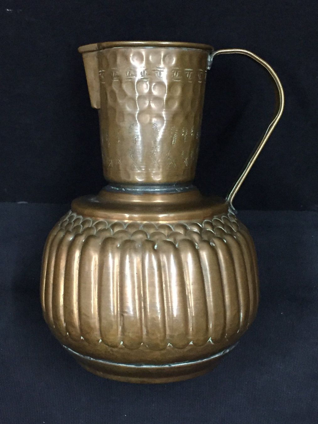 Caraffe: Alter Schöner Kupfer Krug – Usato da Schaffhausen venduto da vintageville 1