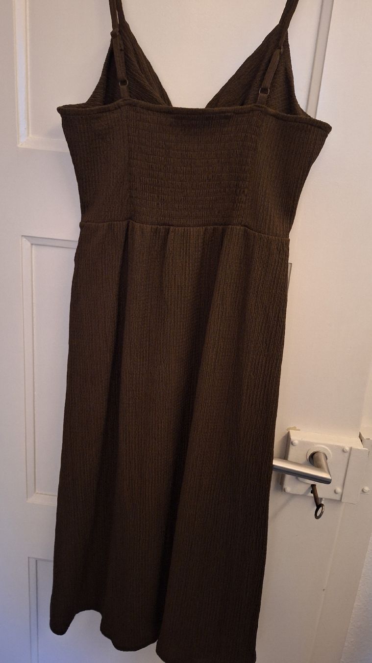 H&M Kleider: Luftiges Sommerkleid Khaki Braun – Neu (gemäss Beschreibung) aus Winterthur von _lxeah 4