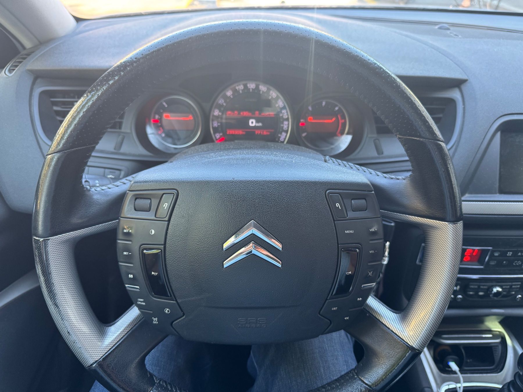 Citroën Automobili: Citroen C5 2.0 HDi FAP TR – Usato da zuerich venduto da Birchmeieru 4