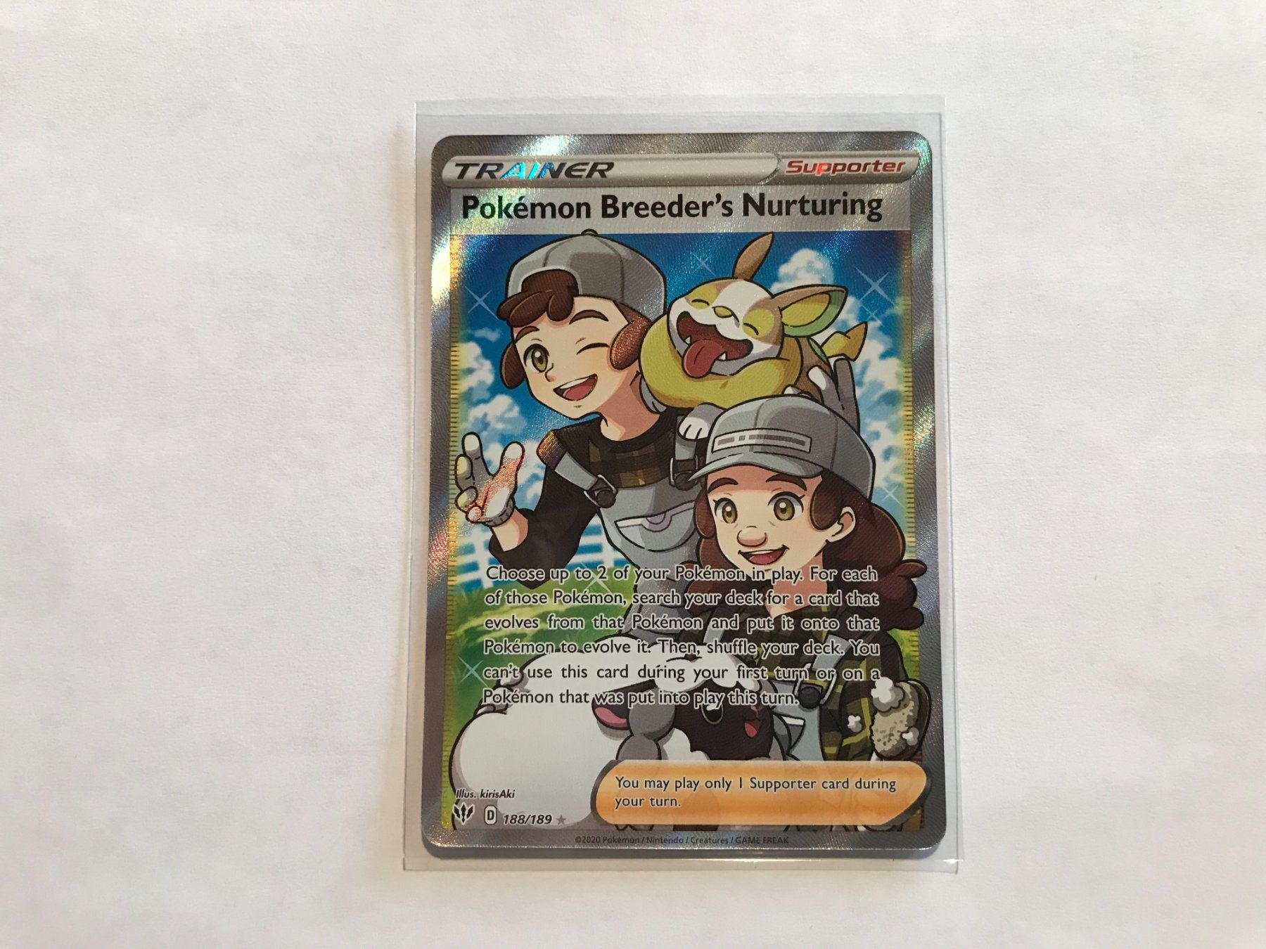 Pokémon Carte collezionabili: Trainer Pokemon Breeder's Nurturing Darkness Ablaze EN – Usato da Hagendorn venduto da Pokecollectorch