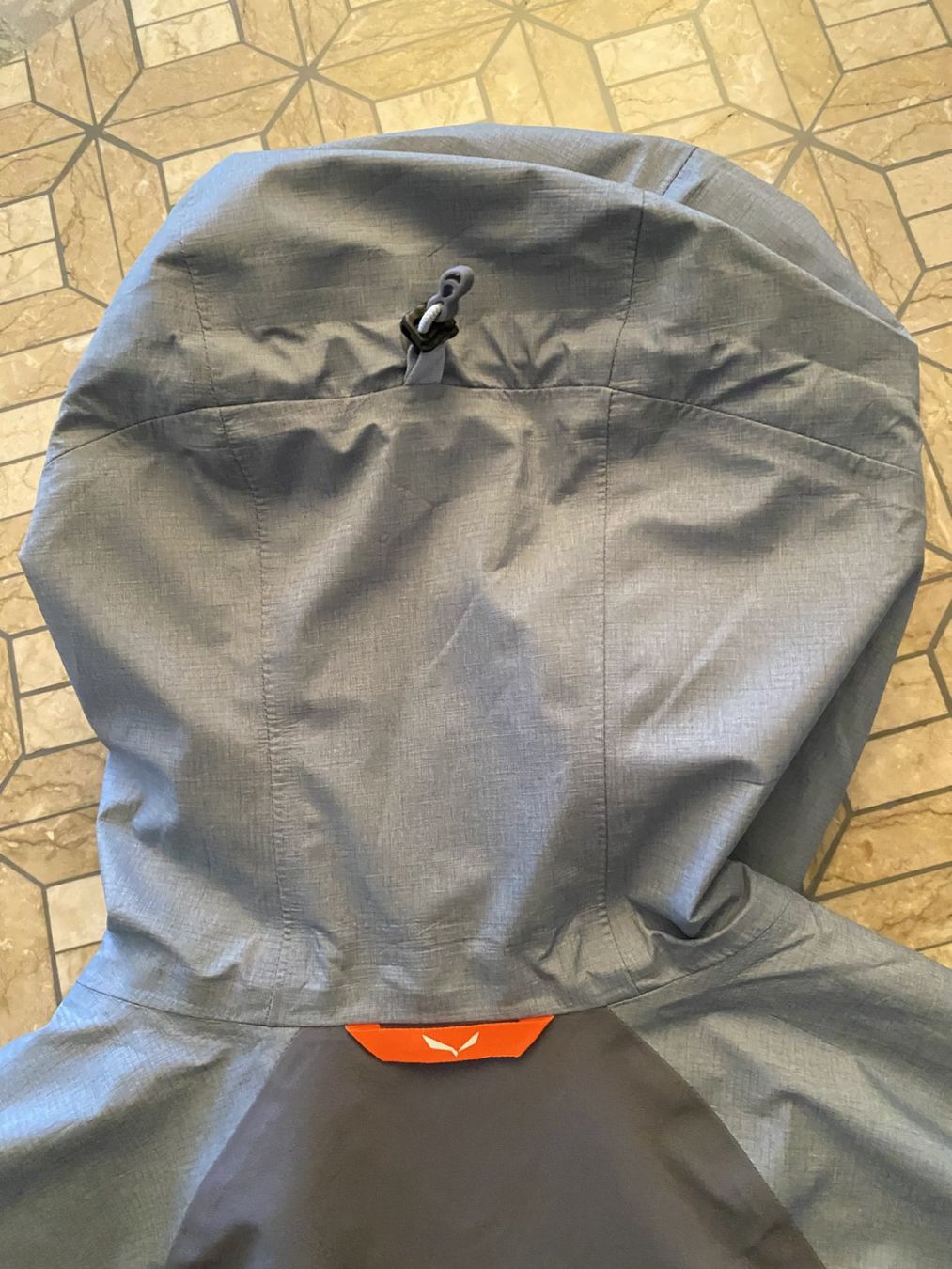 Salewa Giacche: SALEWA Damen-Regenjacke – Nuovo (secondo la descrizione) da Dübendorf venduto da wal_bfr7 1