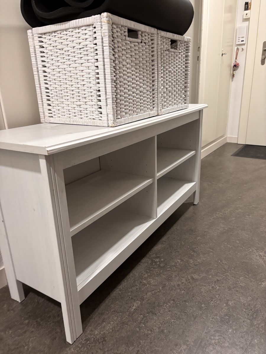 Meubles TV: Tv Möbel / Fernsehmöbel / Sideboard – D'occasion à Zürich par JulieJules