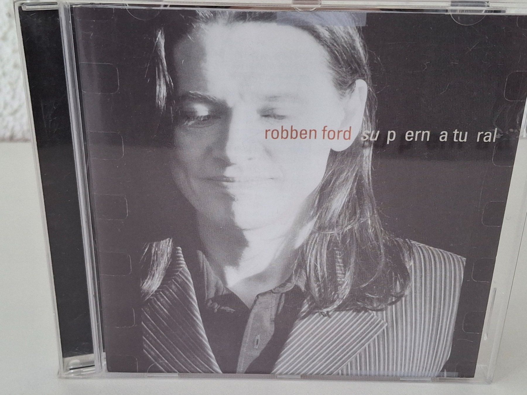CD: CD Robben Ford  - "super natural" -Blues – Usato da Aarberg venduto da Jackup1