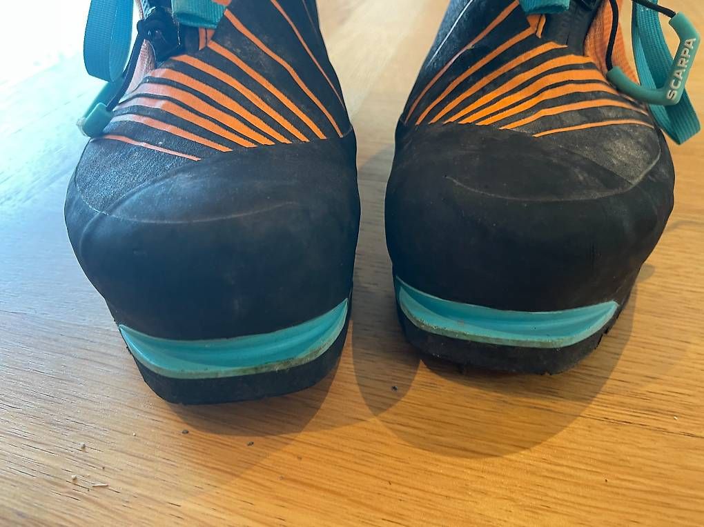 Chaussures hommes: Sarpa Phantom Tech HD 44.5 – D'occasion à Progens par gre_wbf5 3