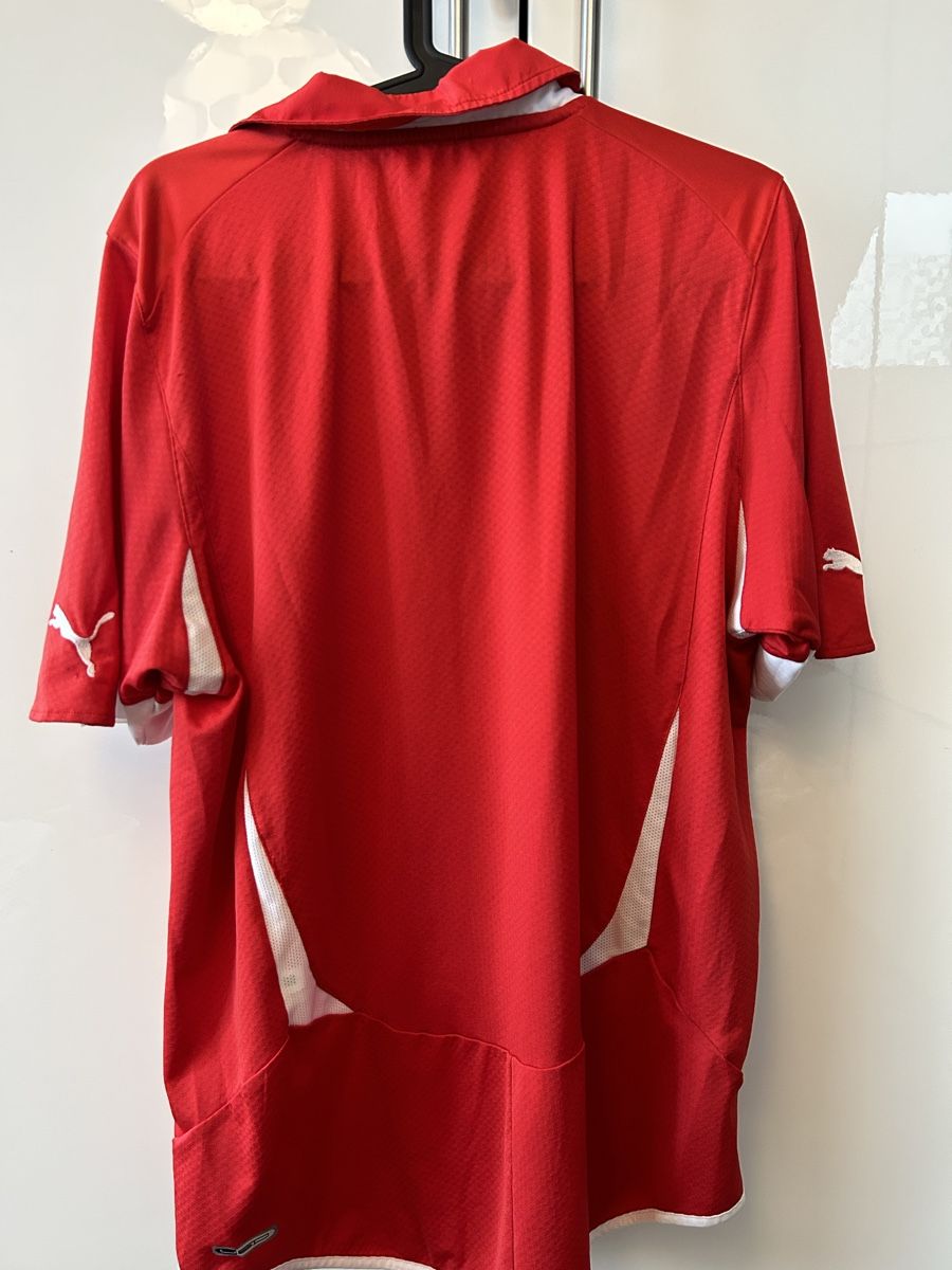 Schweizer Nati Leibchen & Hosen: Fussball Schweizer Nationaltrikot Puma – Gebraucht aus Würenlos von  1