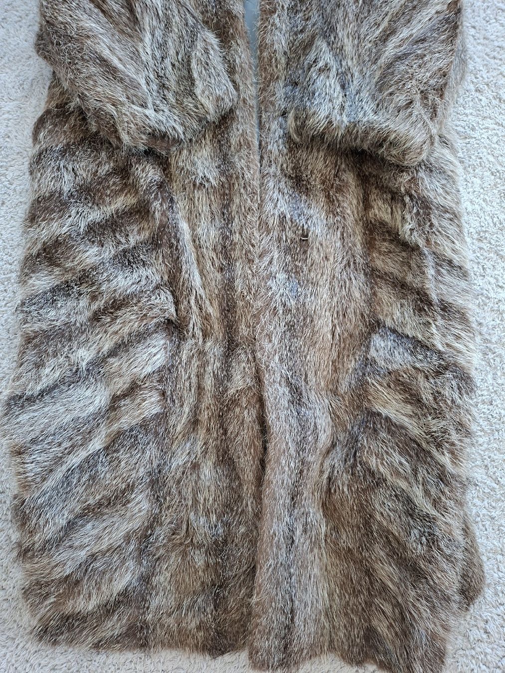 Cappotti: Manteau en fourure long  – Usato da Renens VD venduto da ser_j2fn 6