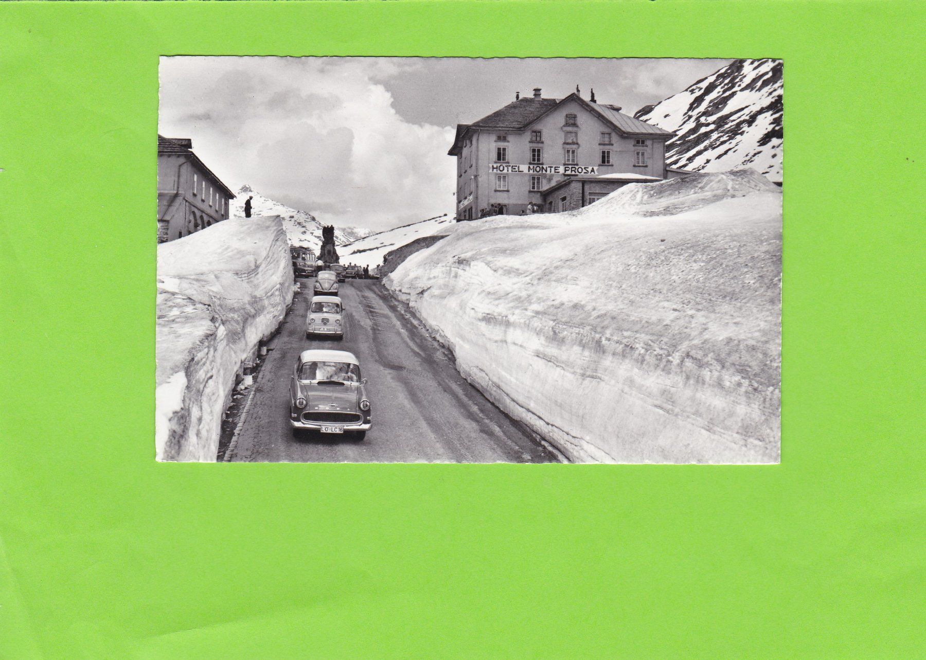 Cartoline postali: Gotthardhospiz-Oldtimer-Schneemauern-Feldpost – Usato da St. Peterzell venduto da neckertal