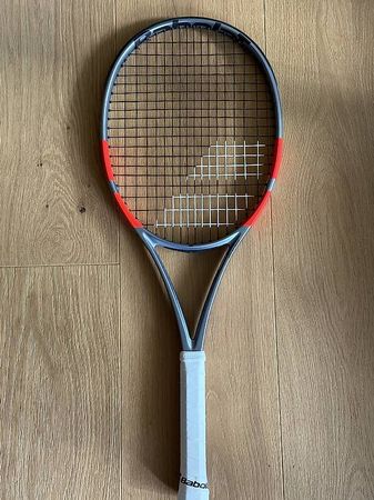Tennisschläger, Grösse 2, Babolat pure Strike 100, Neu 