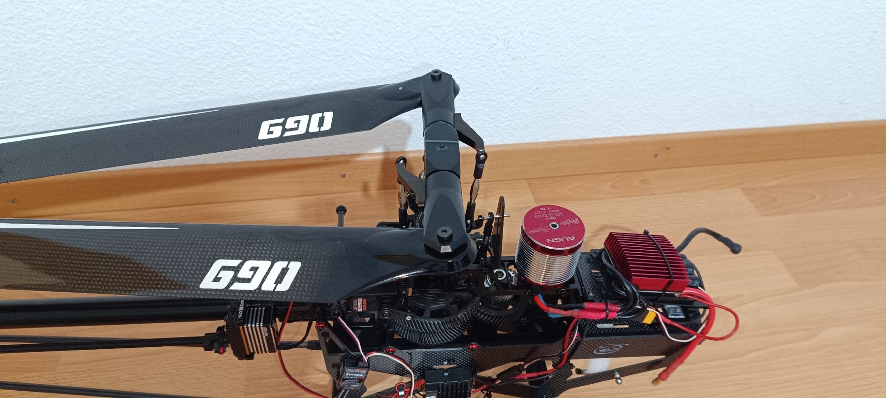 Heli-Professional Modellismo RC: Soxos DB7 700 Heli 6 S – Usato da Lausen venduto da Trex700dfc 9