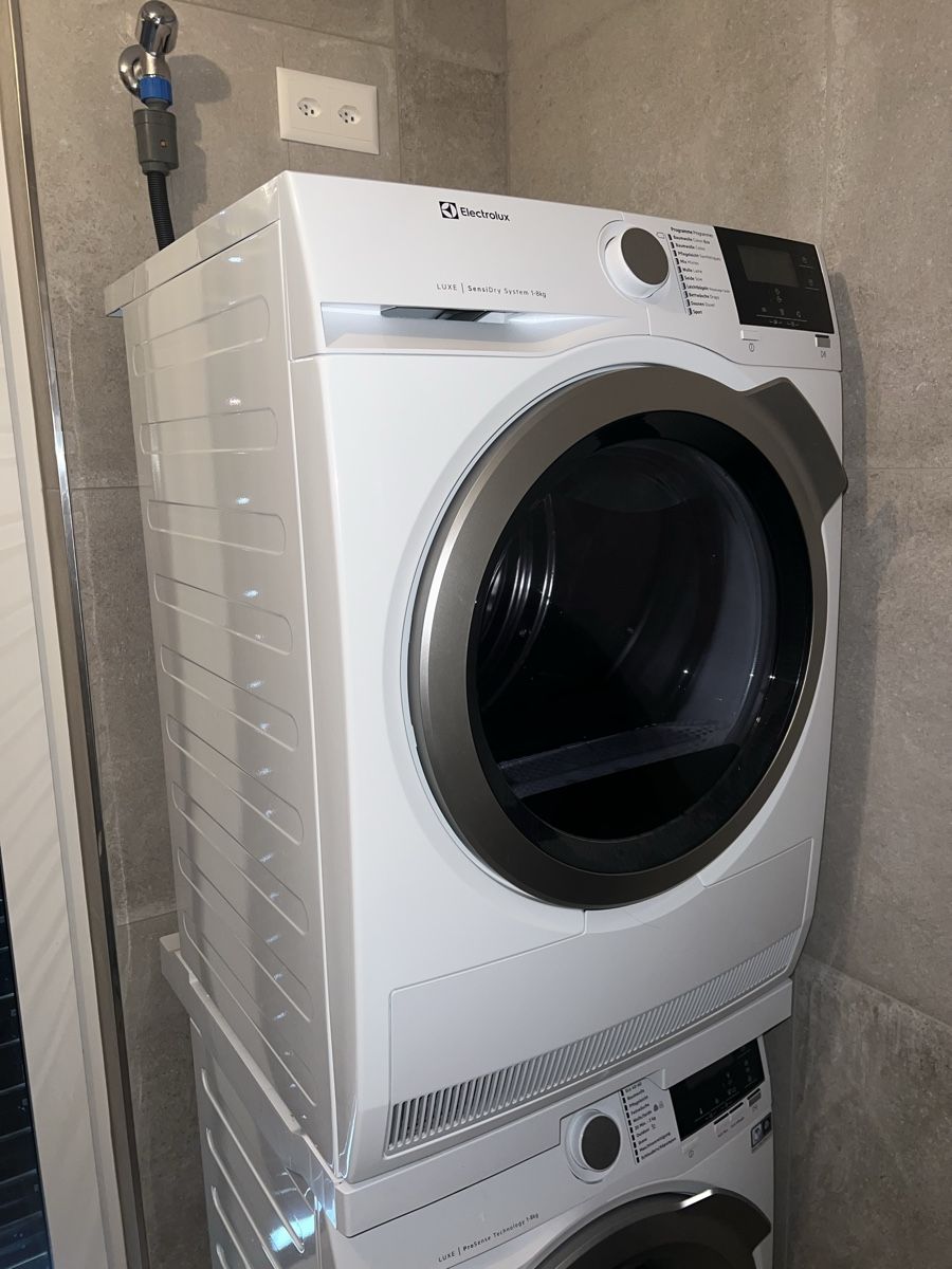 Electrolux Machines à laver: WASCHTURM ELECTROLUX – D'occasion à Wil SG par l0ewe 2