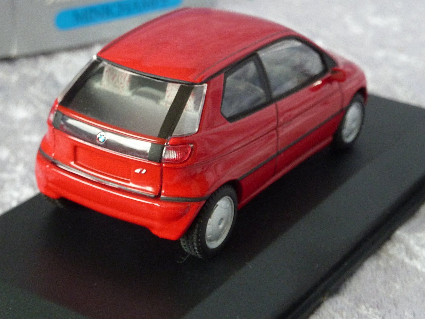 Minichamps Modellini d'auto: BMW E1 1991  1:43 – Nuovo e nell'imballaggio originale da Dürrenäsch venduto da modellautos4you 3