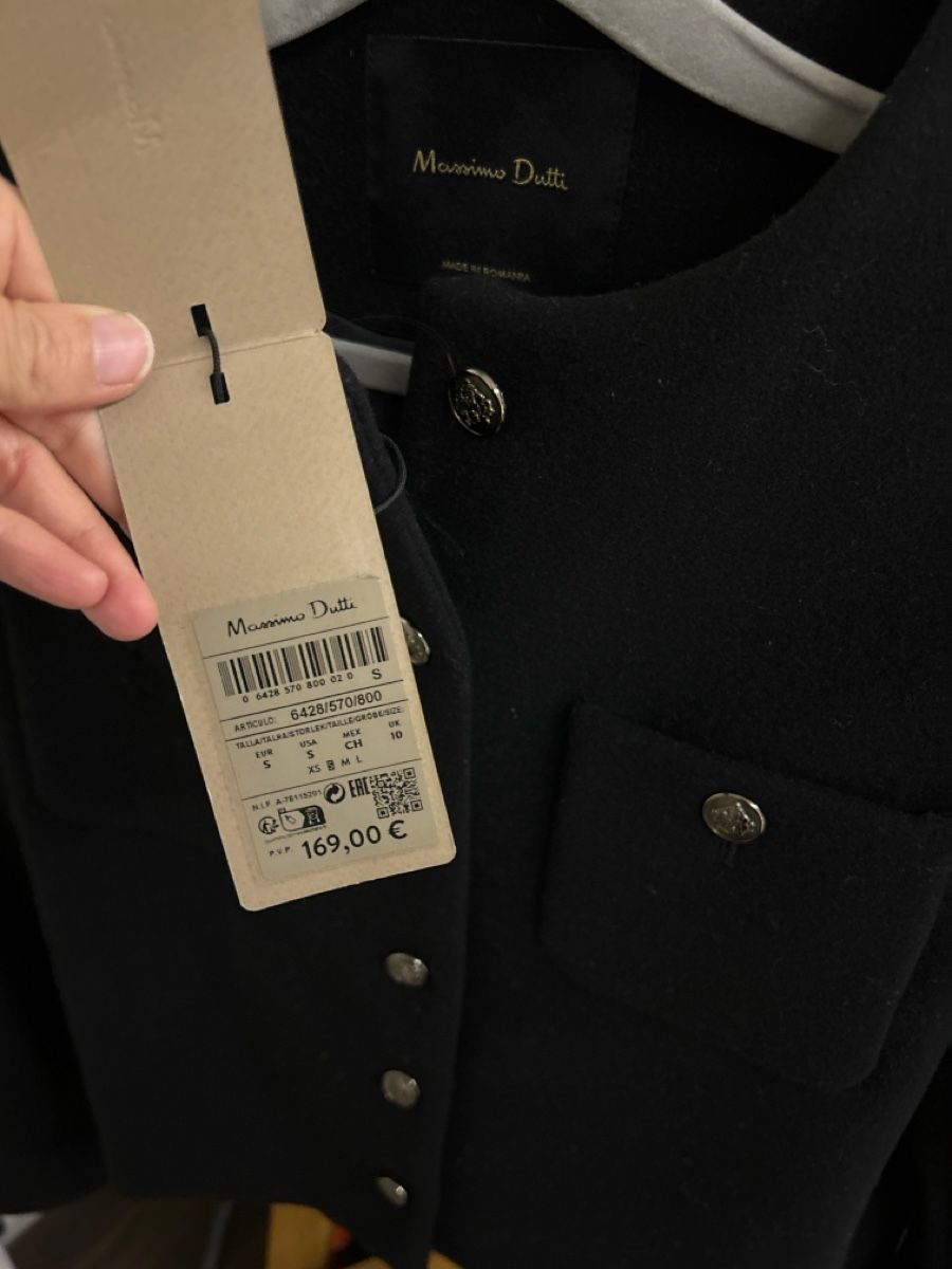 Massimo Dutti Cappotti: Massimo Dutti Wool Blend Coat - Classic Style, Size S/36 – Nuovo e nell'imballaggio originale da Zug venduto da luc_8rvs 2