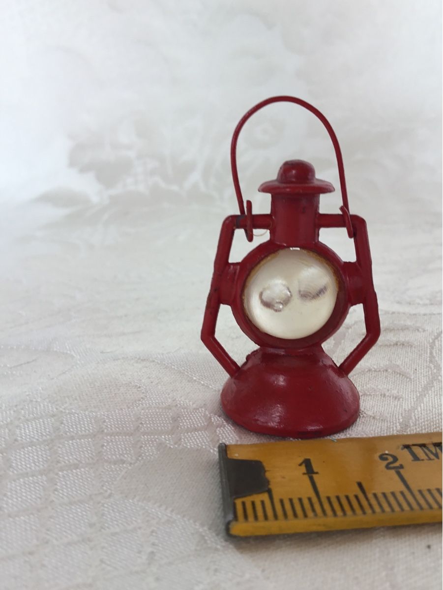 Case e mobili per bambole: Ältere Puppenstuben Lampe 1:12 – Usato da St. Gallen venduto da chamilla 1