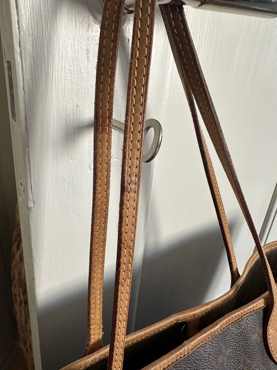 Louis Vuitton Sacs femmes: Louis Vuitton Neverfull GM  – D'occasion à Zürich par powertweety12 2