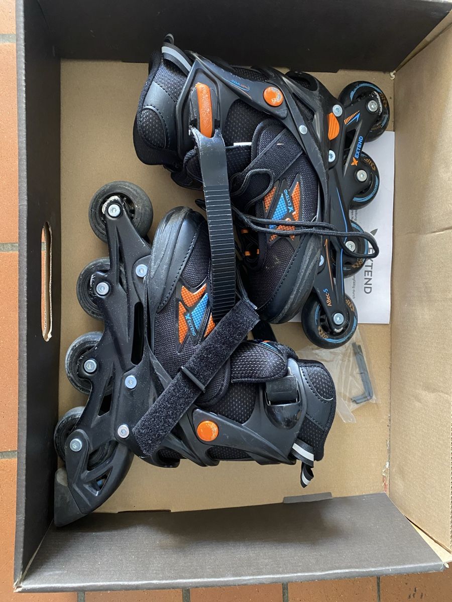 Pattini in linea & Pattini a rotelle: Inlineskates "Wizard Girl" Gr. 33-36 – Usato da Zürich venduto da Sy810