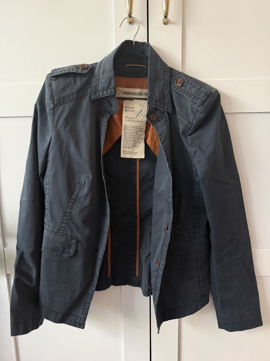 Drykorn Jacken: Drykorn Jacke – Gebraucht aus Zürich von leo_cp7r
