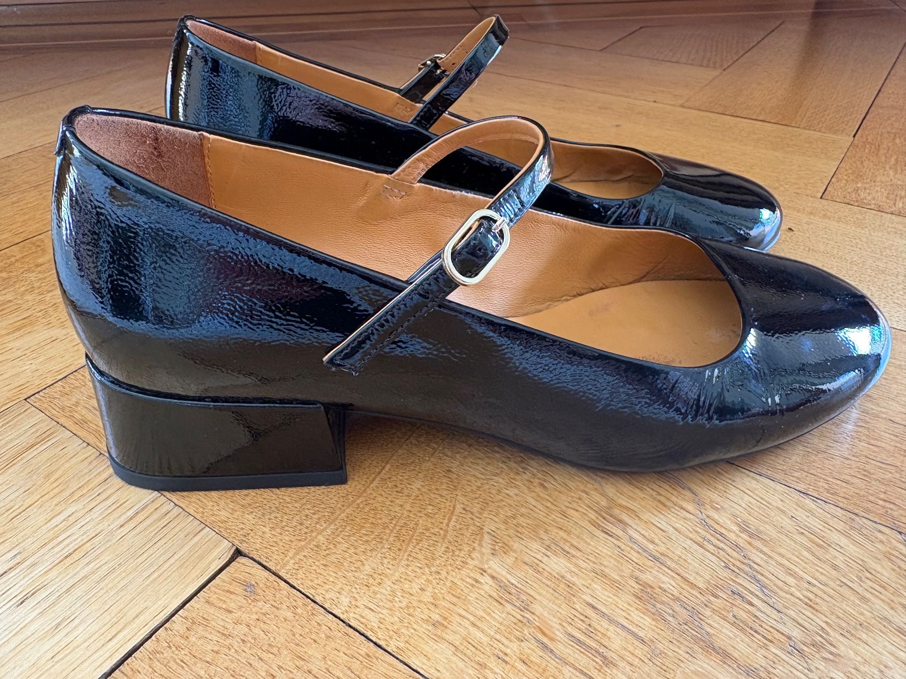 Sezane Scarpe da donna: Sezane Mary Jane shoes – Usato da Vevey venduto da ste_qf9c