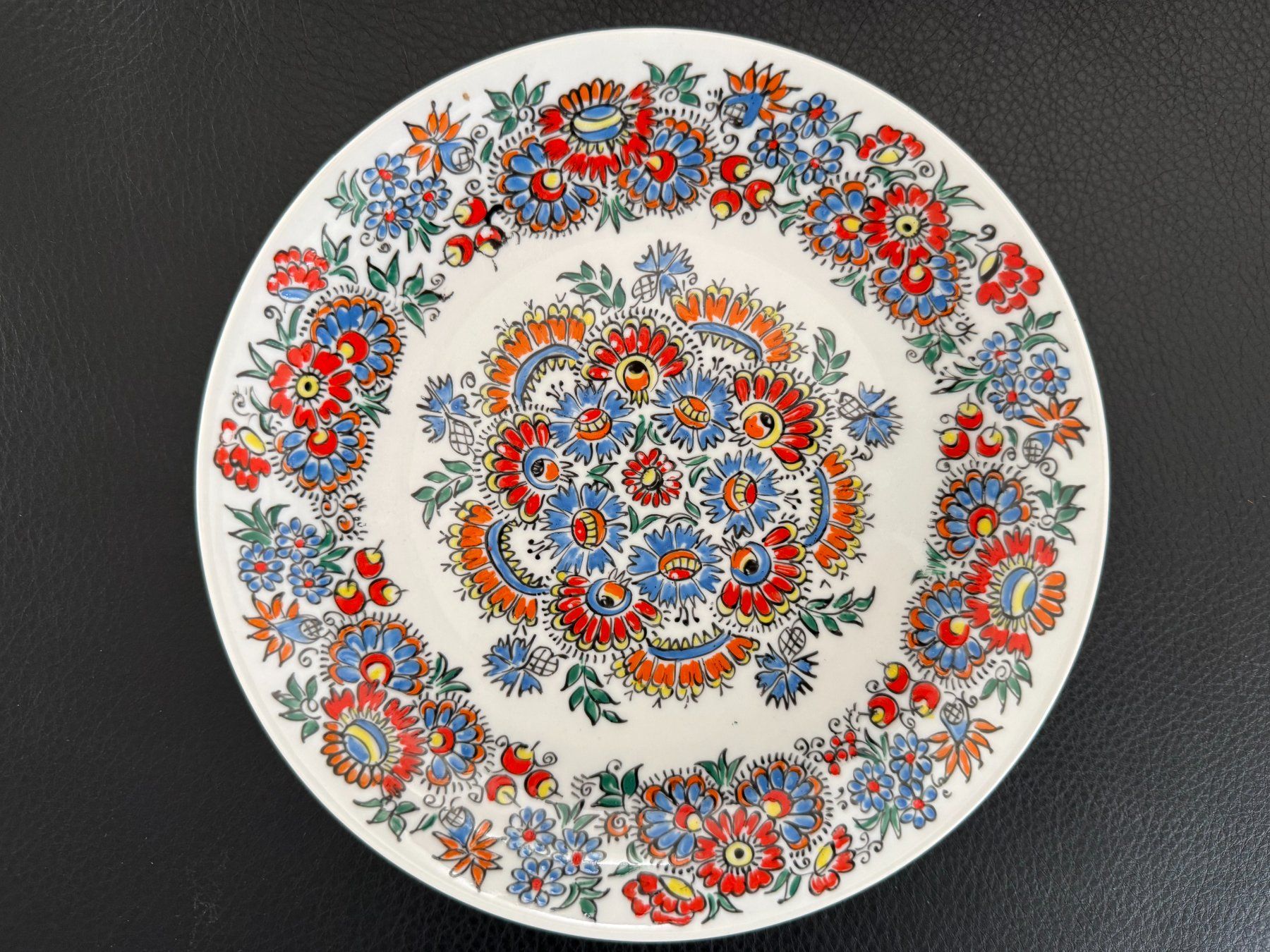 Teller: OPOLE  TELLER  BISQUITTELLER  ANBIETTELLER   HANDGEMALT – Gebraucht aus Subingen von ArtBead 2
