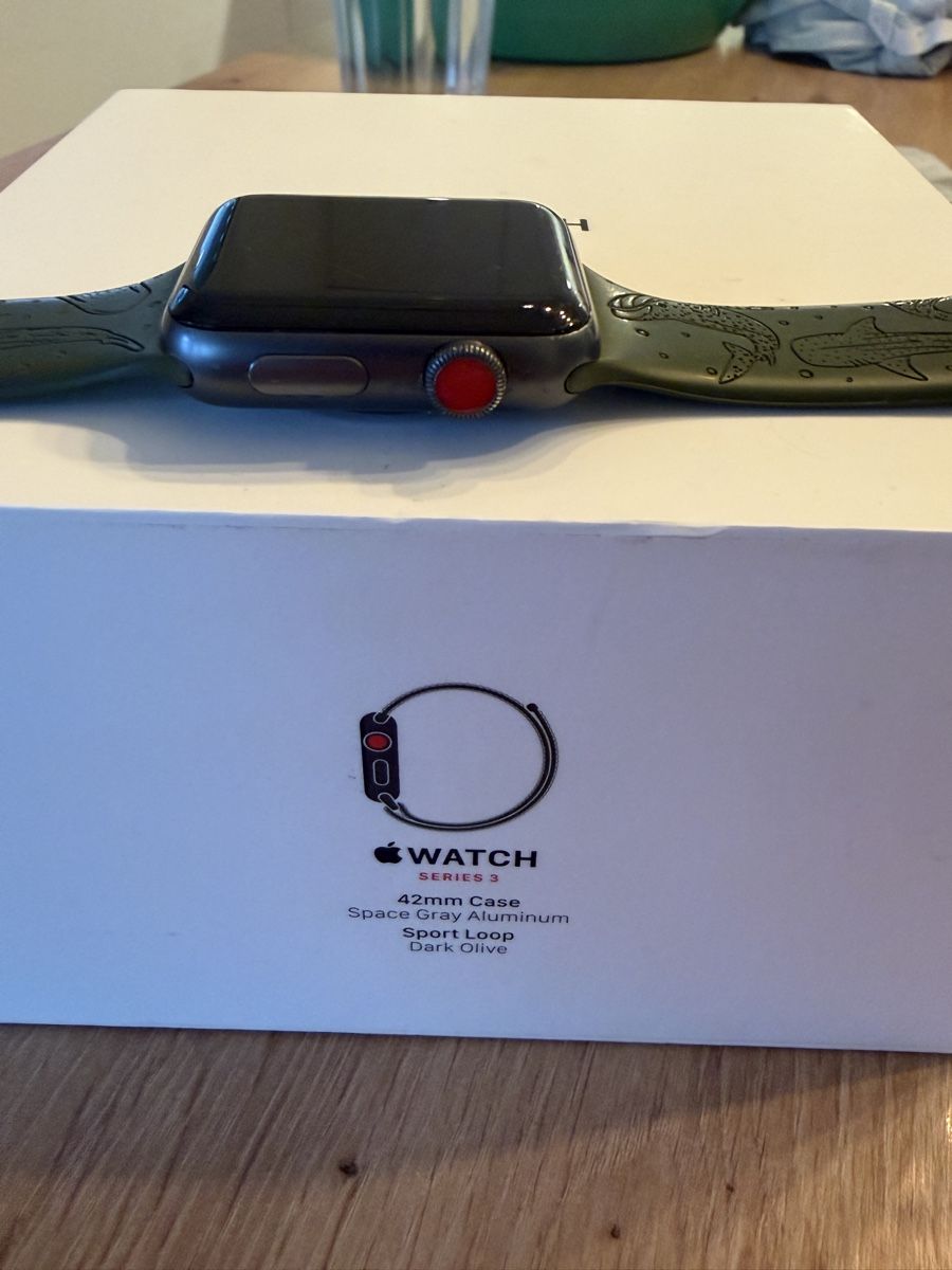 Apple Smartwatch: Apple Watch Series 3 – Gebraucht aus Bütschwil von Robin717 1