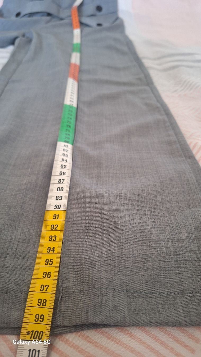 Pantaloni: Hose – Nuovo (secondo la descrizione) da Oberglatt ZH venduto da nat_c6k7 3