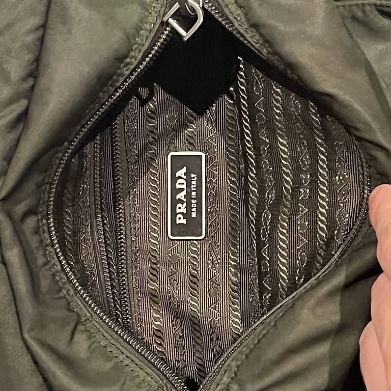 Sacs femmes: Prada Tasche – D'occasion à Hettiswil par mat_8jyn 3