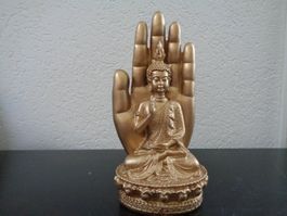 Sitzender Buddha in gold (19.5 cm)