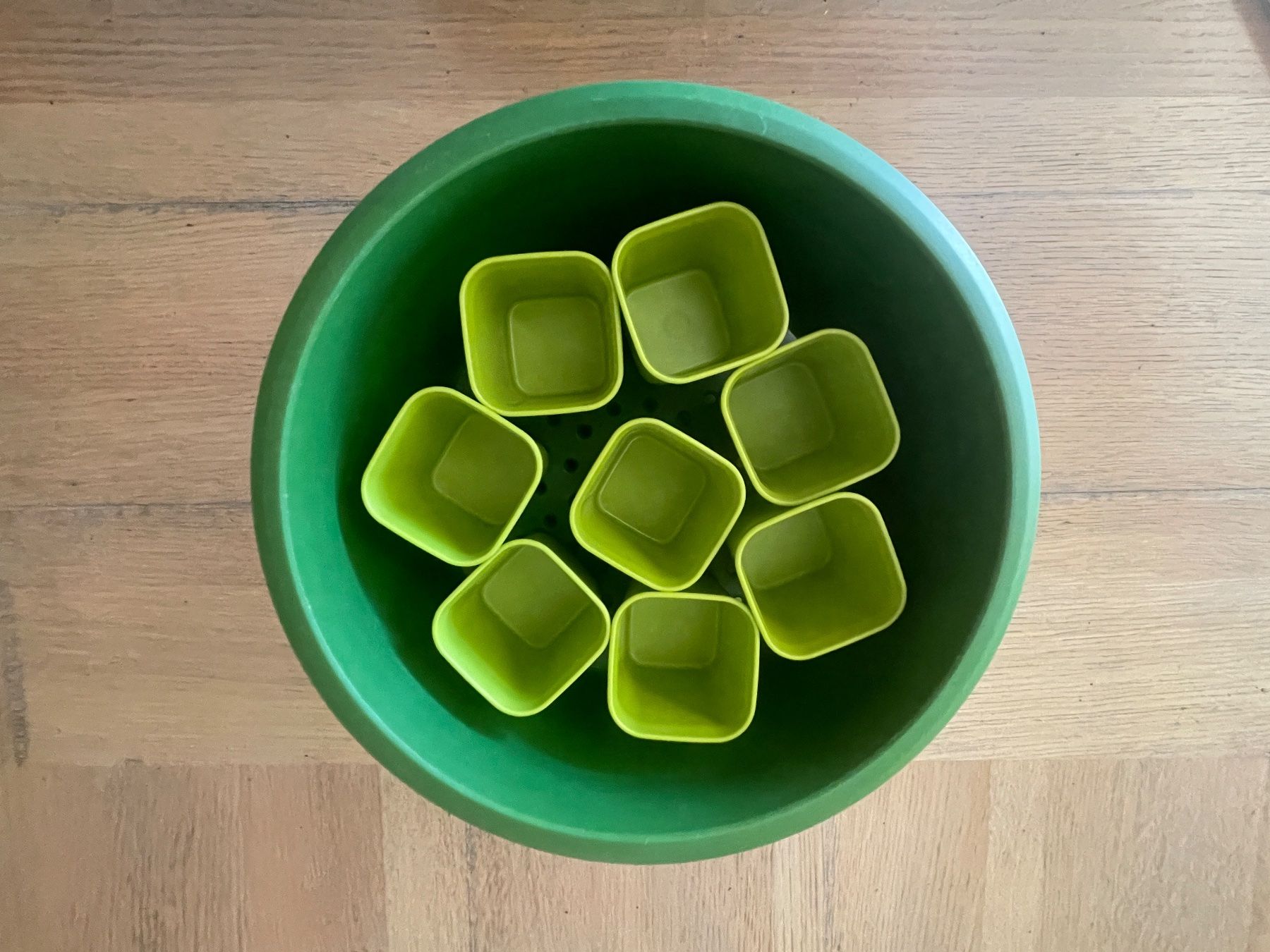 Tupperware Behälter & Ähnliches: Tupperware MicroGourmet / MicroVap avec mini-moules Set vert – Neu (gemäss Beschreibung) aus Gland von san_xz5j 4