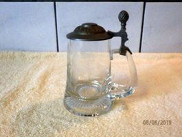 Glaskrug mit Zinndeckel, ( Humpen )