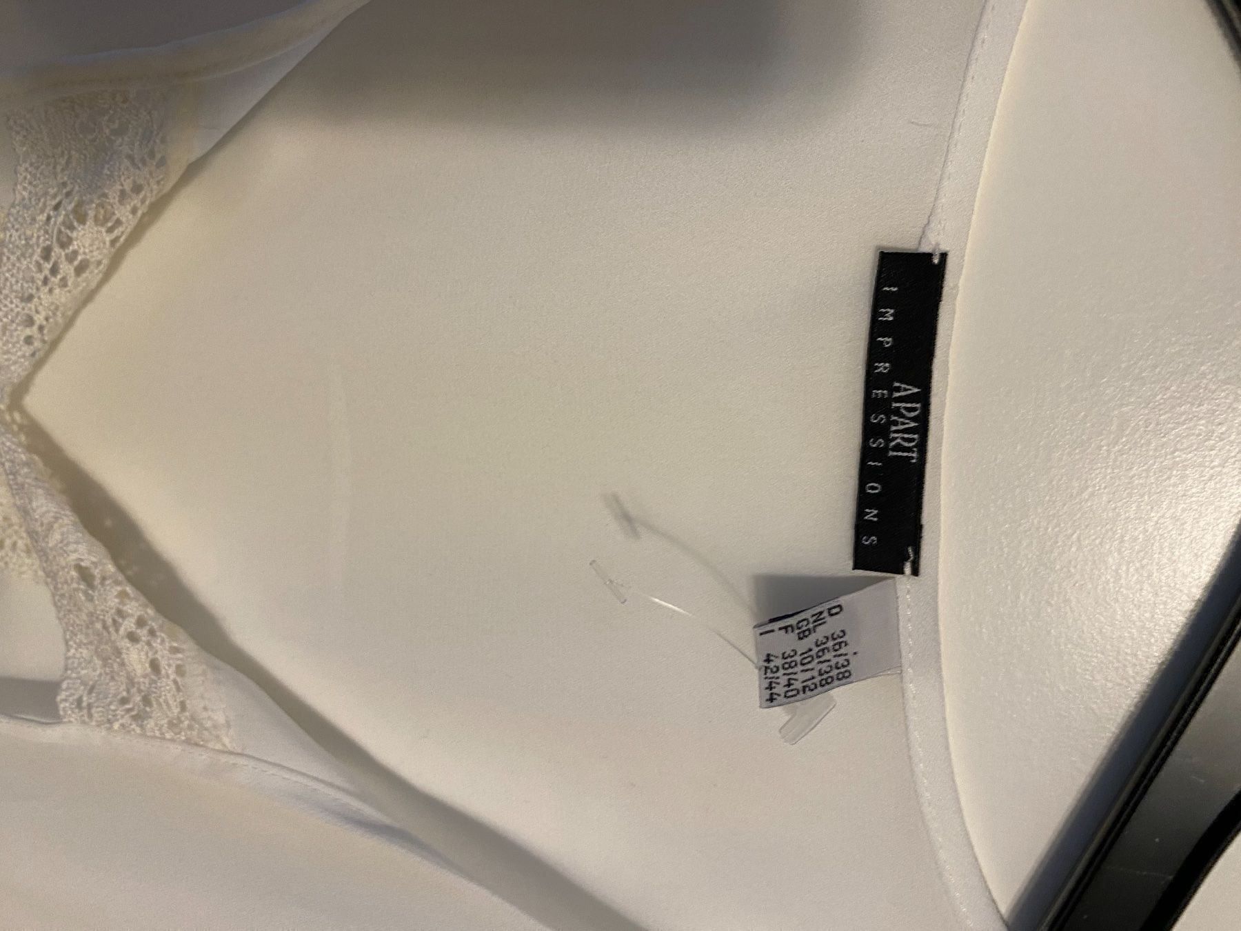 Camicette: Abend Bluse von APART gr.38 – Usato da Pfungen venduto da Outlet64 4