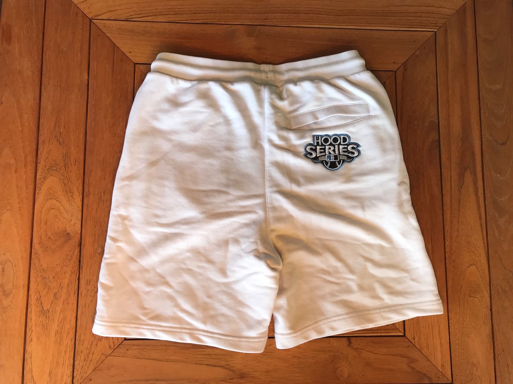Pantaloni: Hoodrich Shorts – Usato da Marthalen venduto da Chuegi1 1