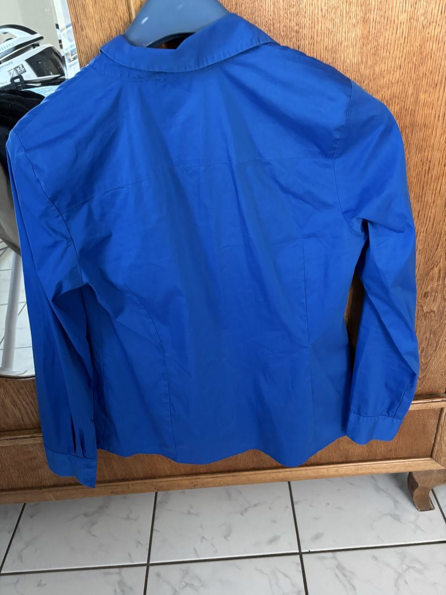 Camicette: Camicia a manica lunga  – Nuovo (secondo la descrizione) da Schwyz venduto da Francesca54 1