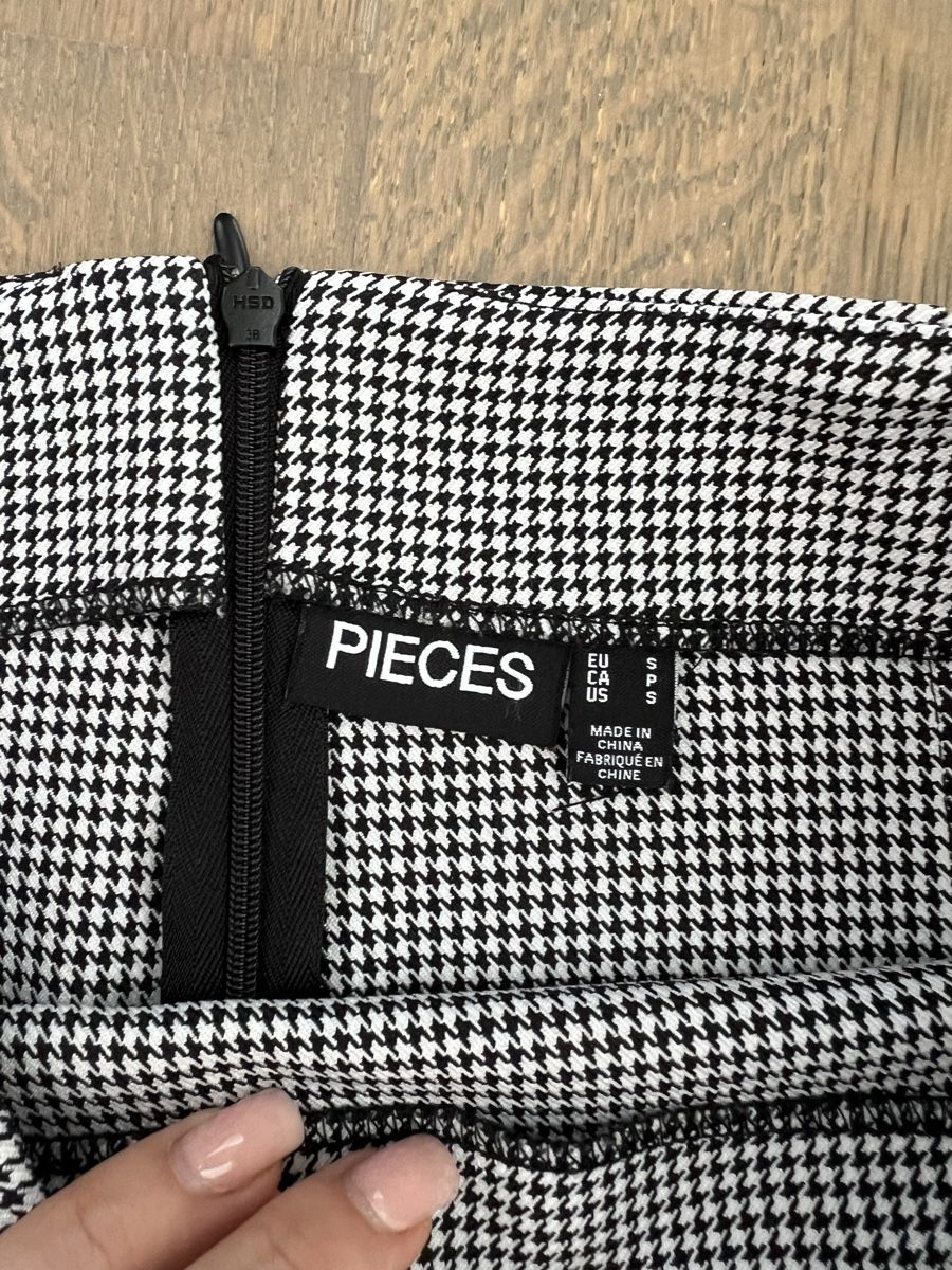 Pieces Gonne: Pieces Minirock Hahnentrittmuster – Nuovo (secondo la descrizione) da Kriens venduto da Krienserin_T 1